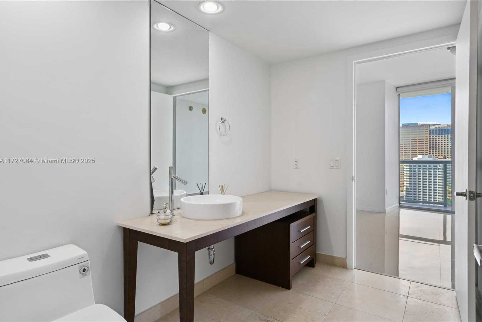 Small Image of 495 BRICKELL AVE #2003, Miami Number 22