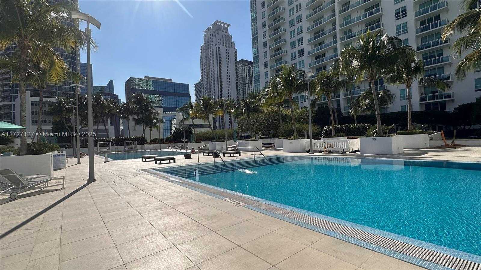 Small Image of 950 BRICKELL BAY DR #3403, Miami Number 17
