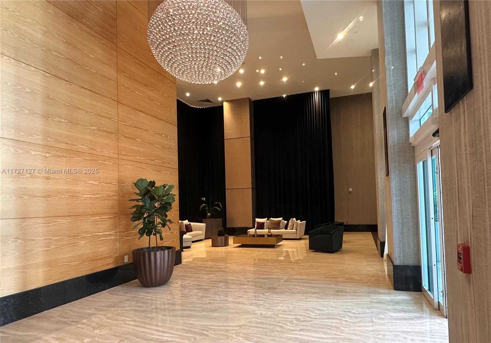 Small Image of 950 BRICKELL BAY DR #3403, Miami Number 28