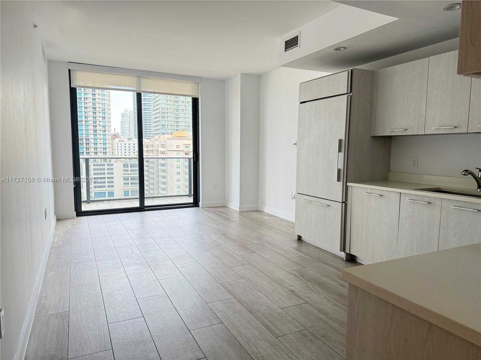 Small Image of 45 SOUTH WEST 9TH ST #1004, Miami Number 14