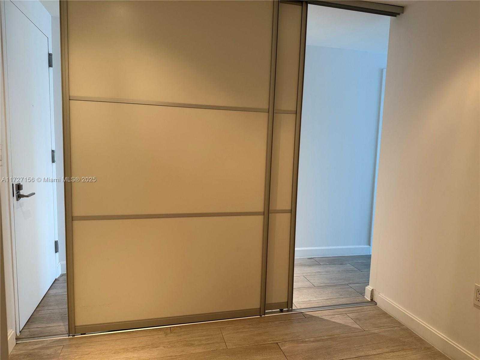 Small Image of 45 SOUTH WEST 9TH ST #1004, Miami Number 18