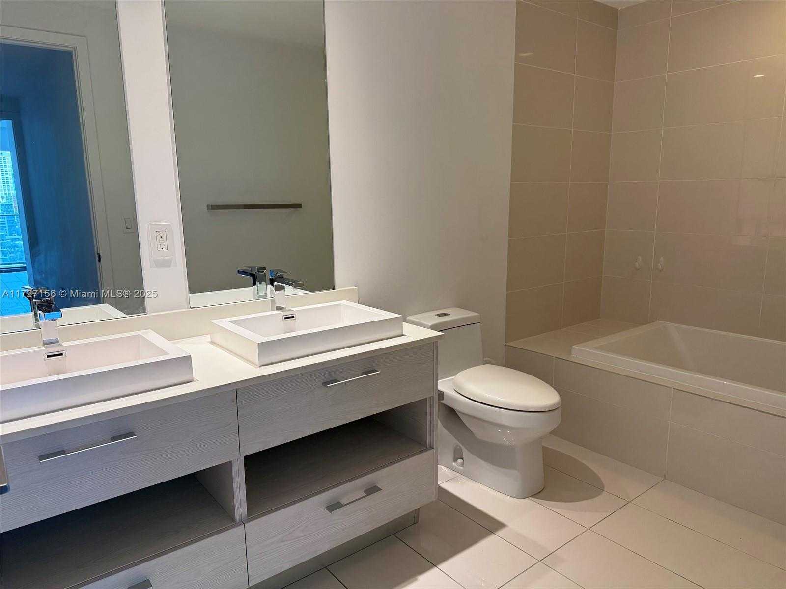Small Image of 45 SOUTH WEST 9TH ST #1004, Miami Number 25