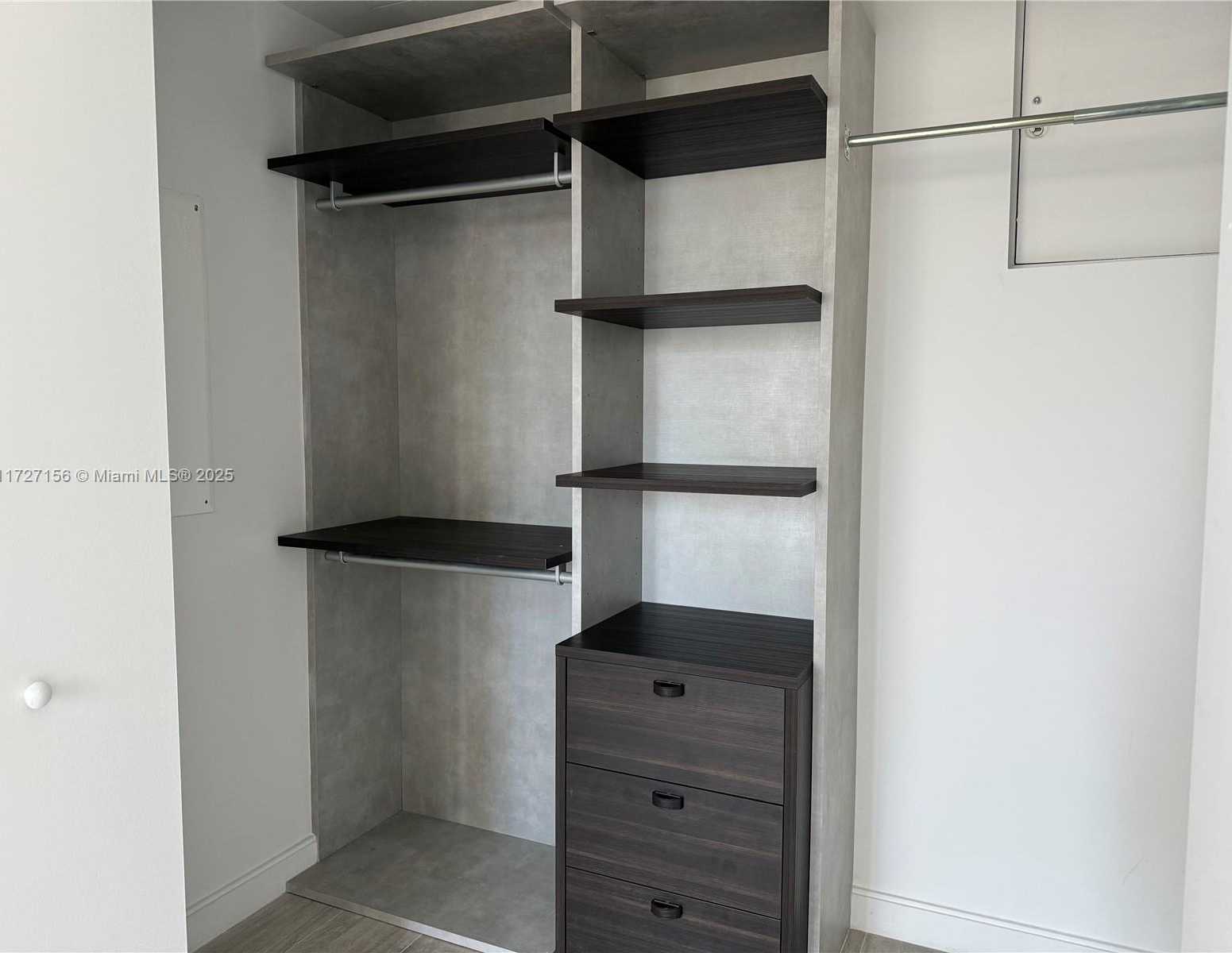 Small Image of 45 SOUTH WEST 9TH ST #1004, Miami Number 30