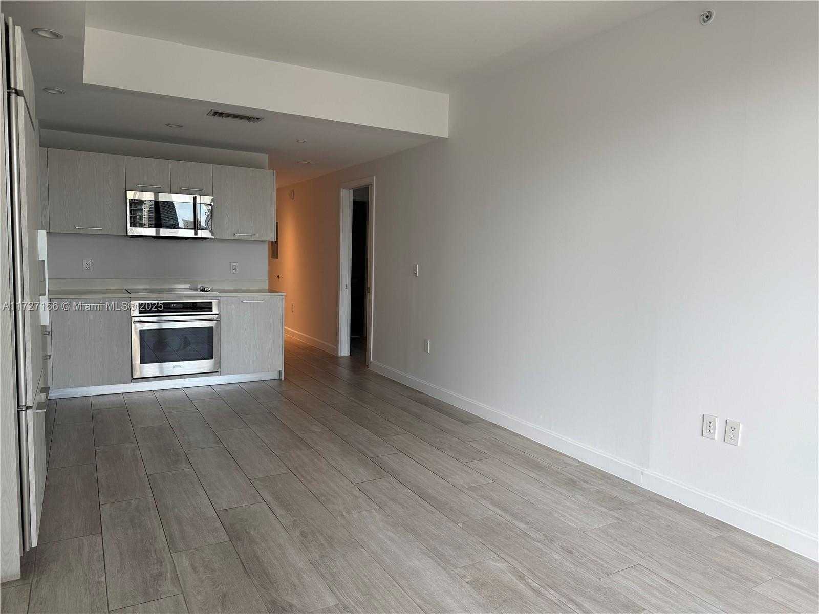 Small Image of 45 SOUTH WEST 9TH ST #1004, Miami Number 4