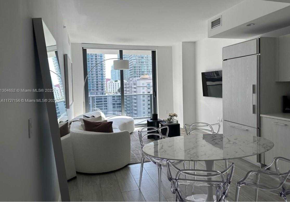 Small Image of 45 SOUTH WEST 9TH ST #1004, Miami Number 6