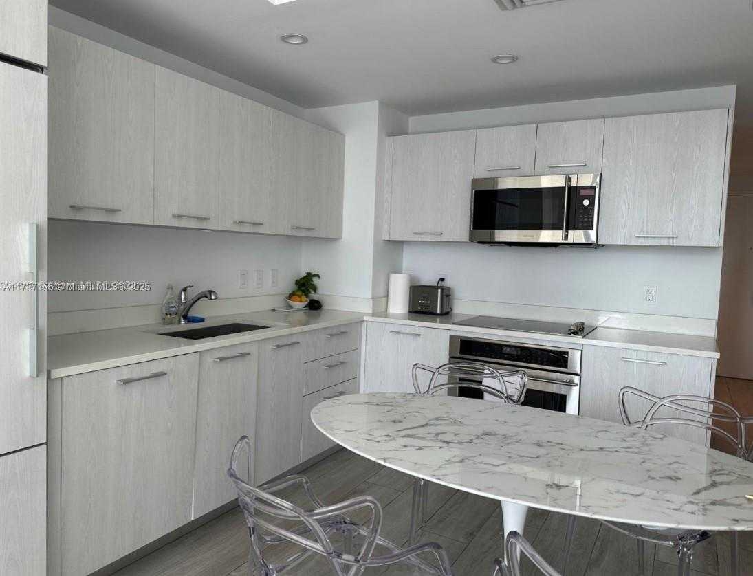 Small Image of 45 SOUTH WEST 9TH ST #1004, Miami Number 7