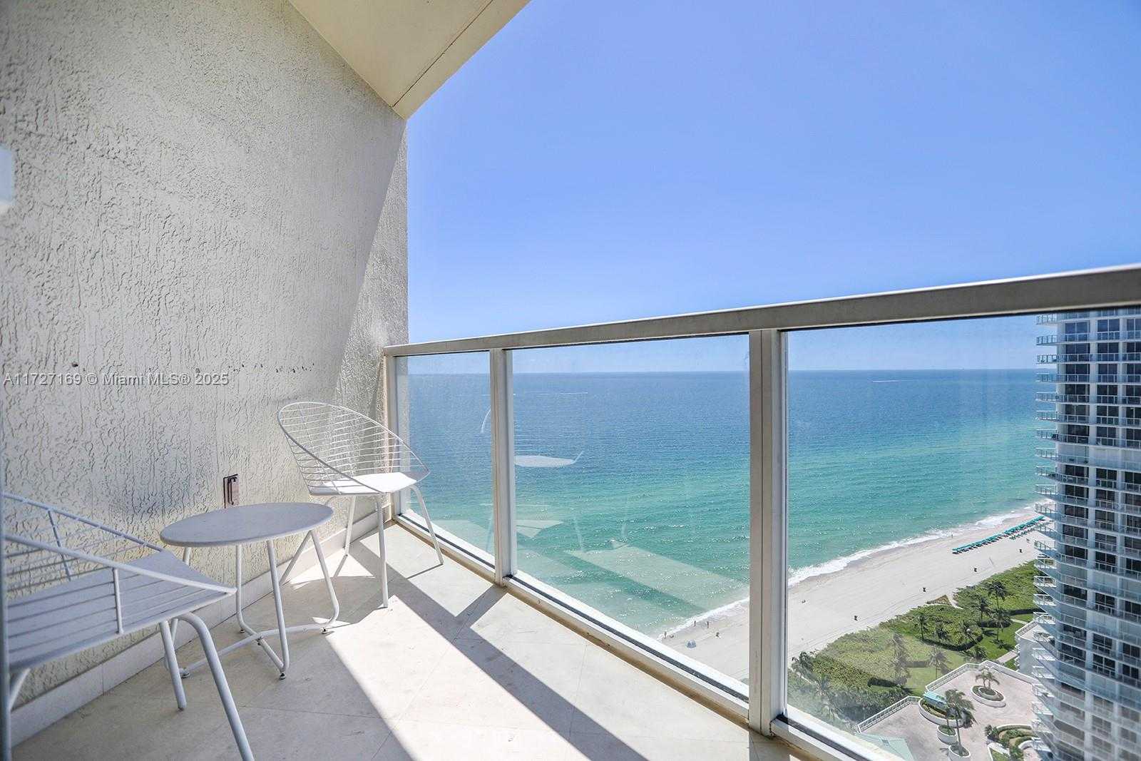 Small Image of 16699 COLLINS AVE #2709, Sunny Isles Beach Number 7