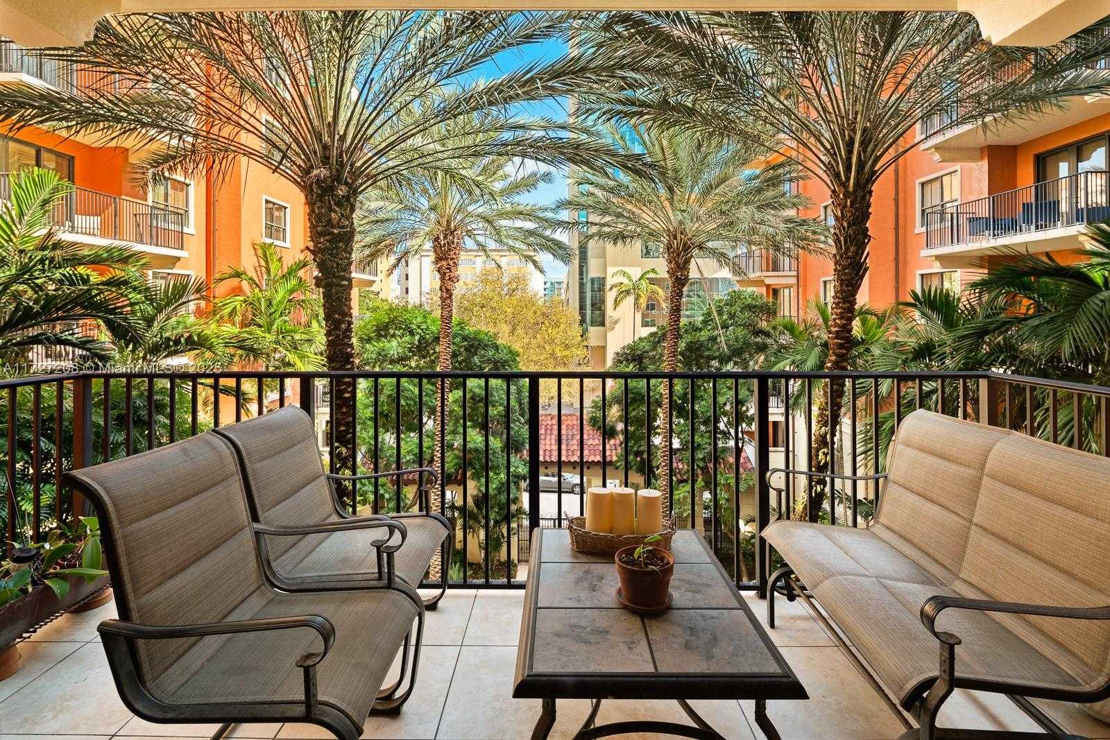 Small Image of 100 ANDALUSIA AVE #408, Coral Gables Number 4