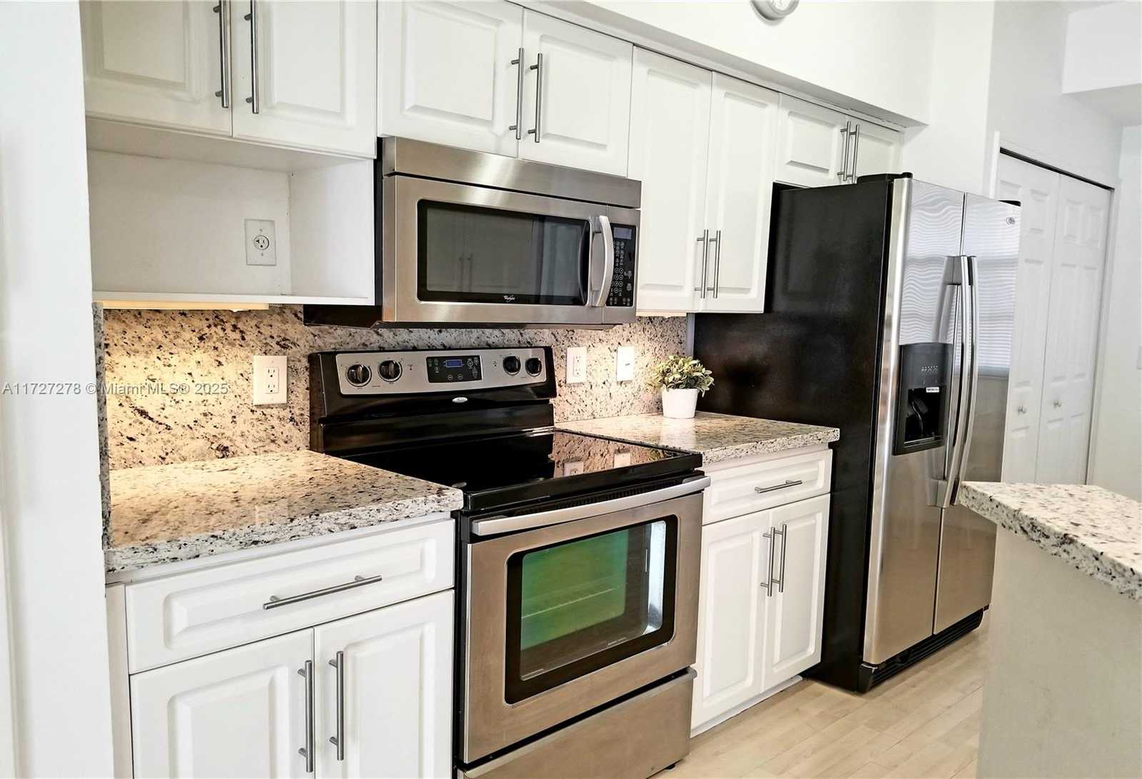 Small Image of 3215 NORTH EAST 184 ST #14302, Aventura Number 16