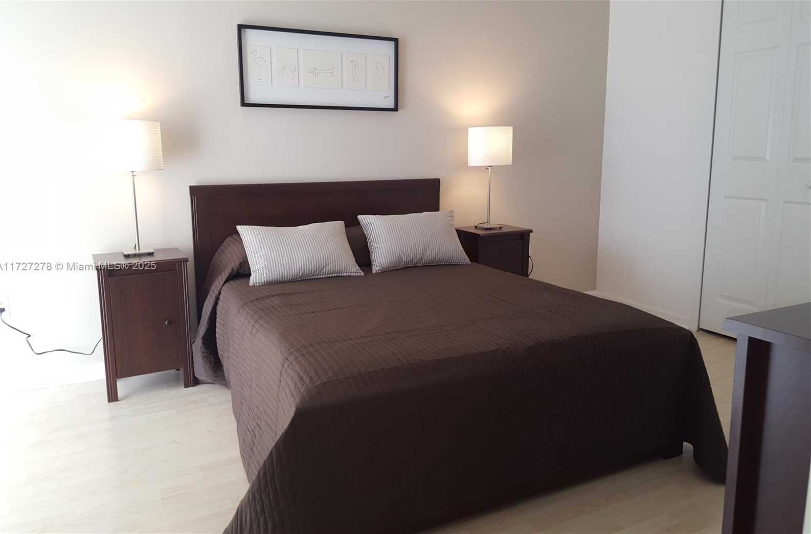 Small Image of 3215 NORTH EAST 184 ST #14302, Aventura Number 24