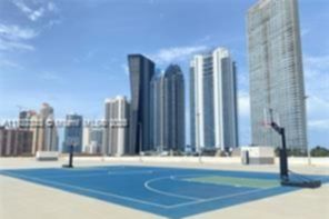 Small Image of 17021 N Bay Rd, Sunny Isles Beach, FL 33160, USA Number 16
