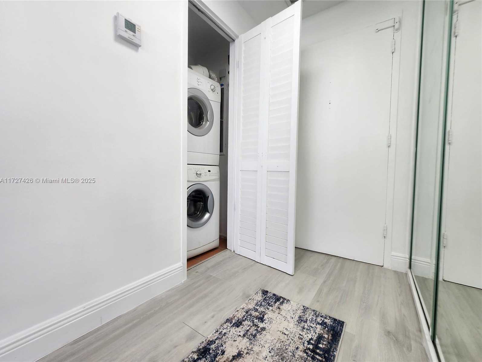 Small Image of 3505 SOUTH OCEAN DR #1014, Hollywood Number 13
