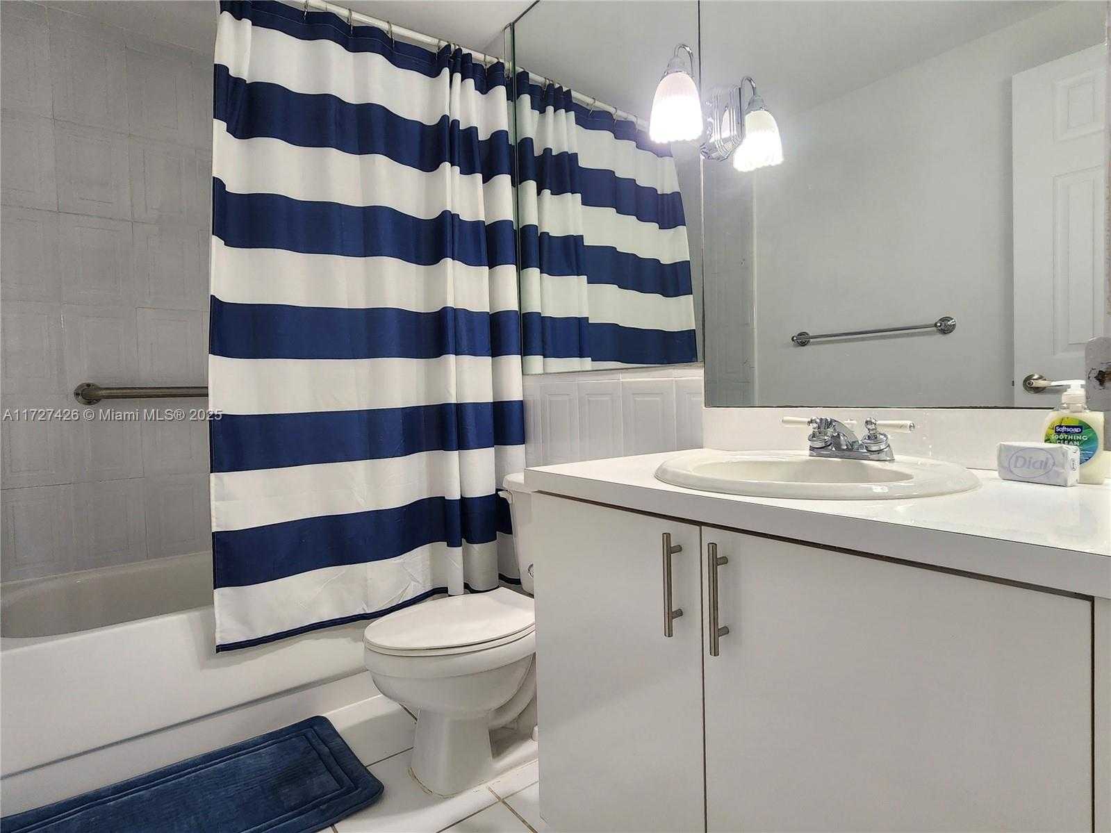 Small Image of 3505 SOUTH OCEAN DR #1014, Hollywood Number 19