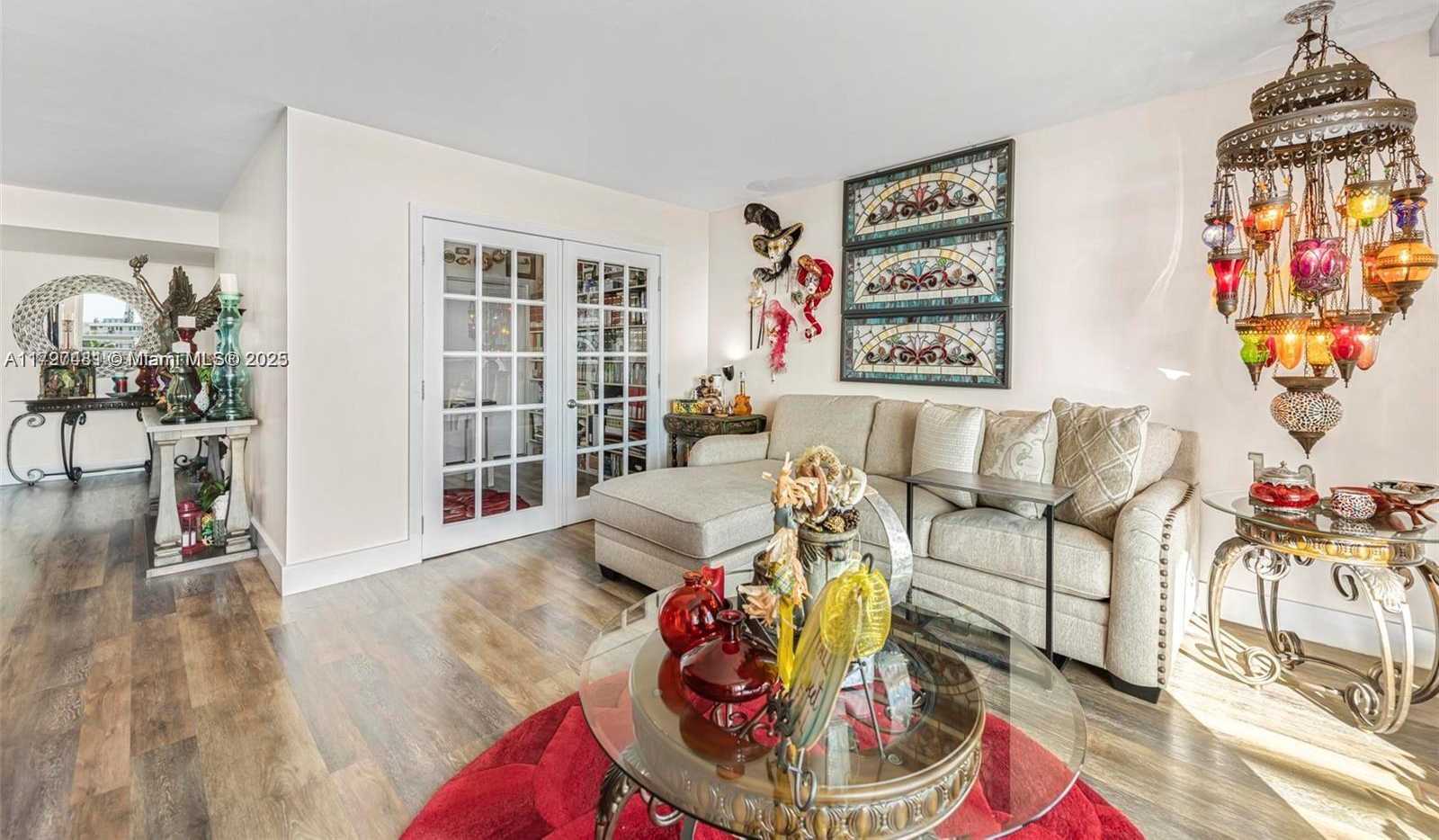 Small Image of 18021 BISCAYNE BLVD #604, Aventura Number 9