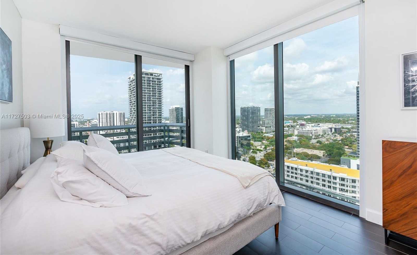 Small Image of 460 NORTH EAST 28TH ST #2601, Miami Number 4
