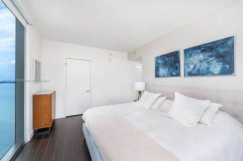 Small Image of 460 NORTH EAST 28TH ST #2601, Miami Number 5