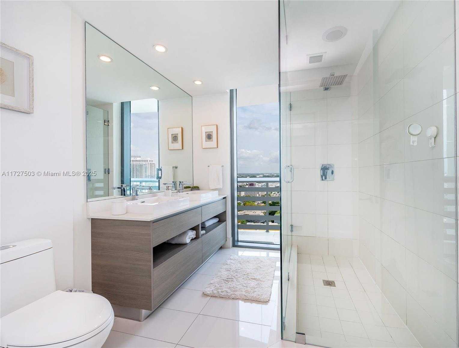 Small Image of 460 NORTH EAST 28TH ST #2601, Miami Number 6
