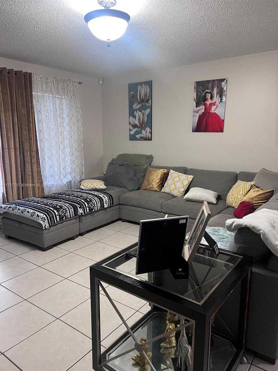 Small Image of 4828 ORLEANS CT #B, West Palm Beach Number 2