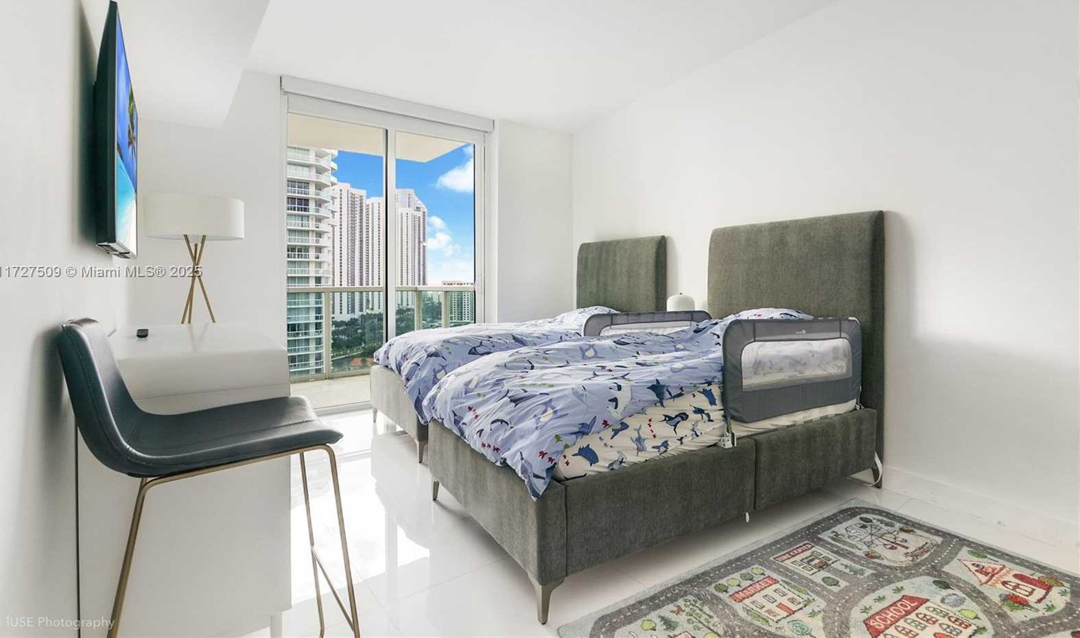 Small Image of 250 SUNNY ISLES BLVD #3-1806, Sunny Isles Beach Number 21