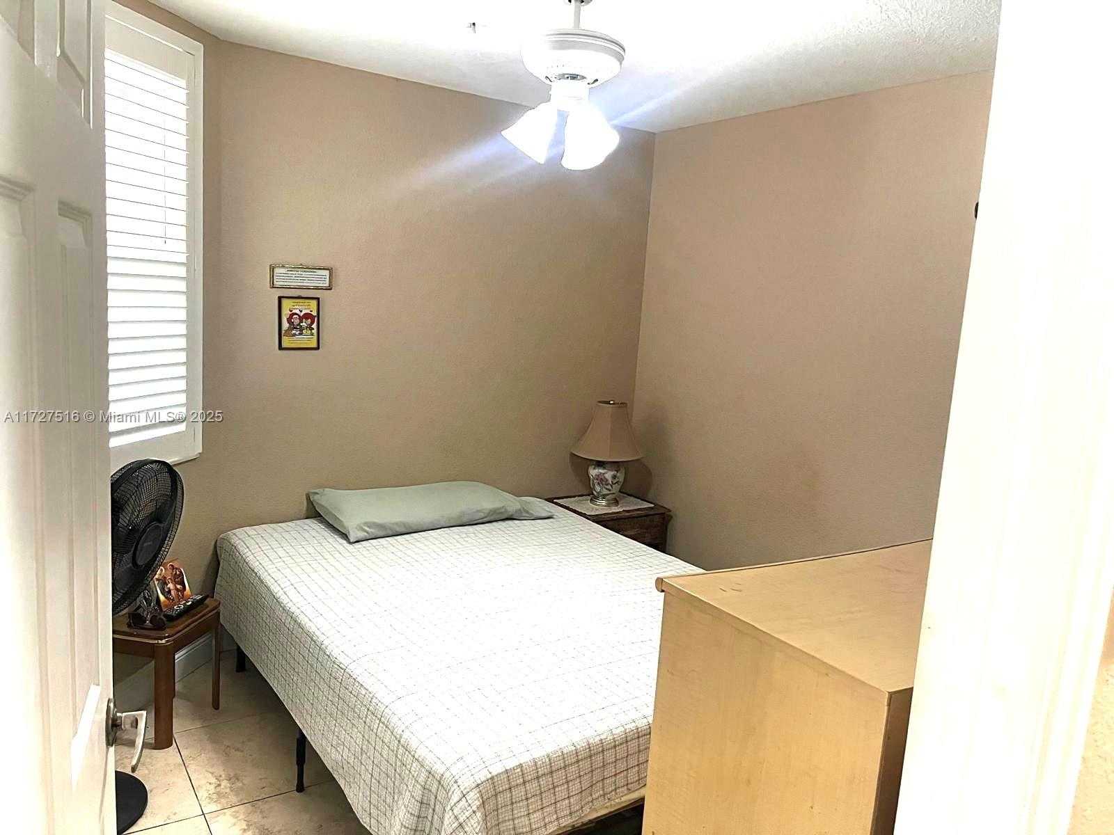 Small Image of 10902 NORTH WEST 83RD ST #112, Doral Number 25