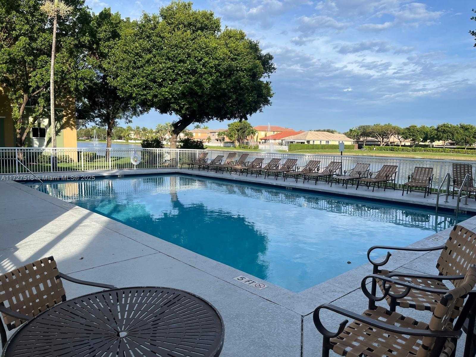 Small Image of 10902 NORTH WEST 83RD ST #112, Doral Number 27