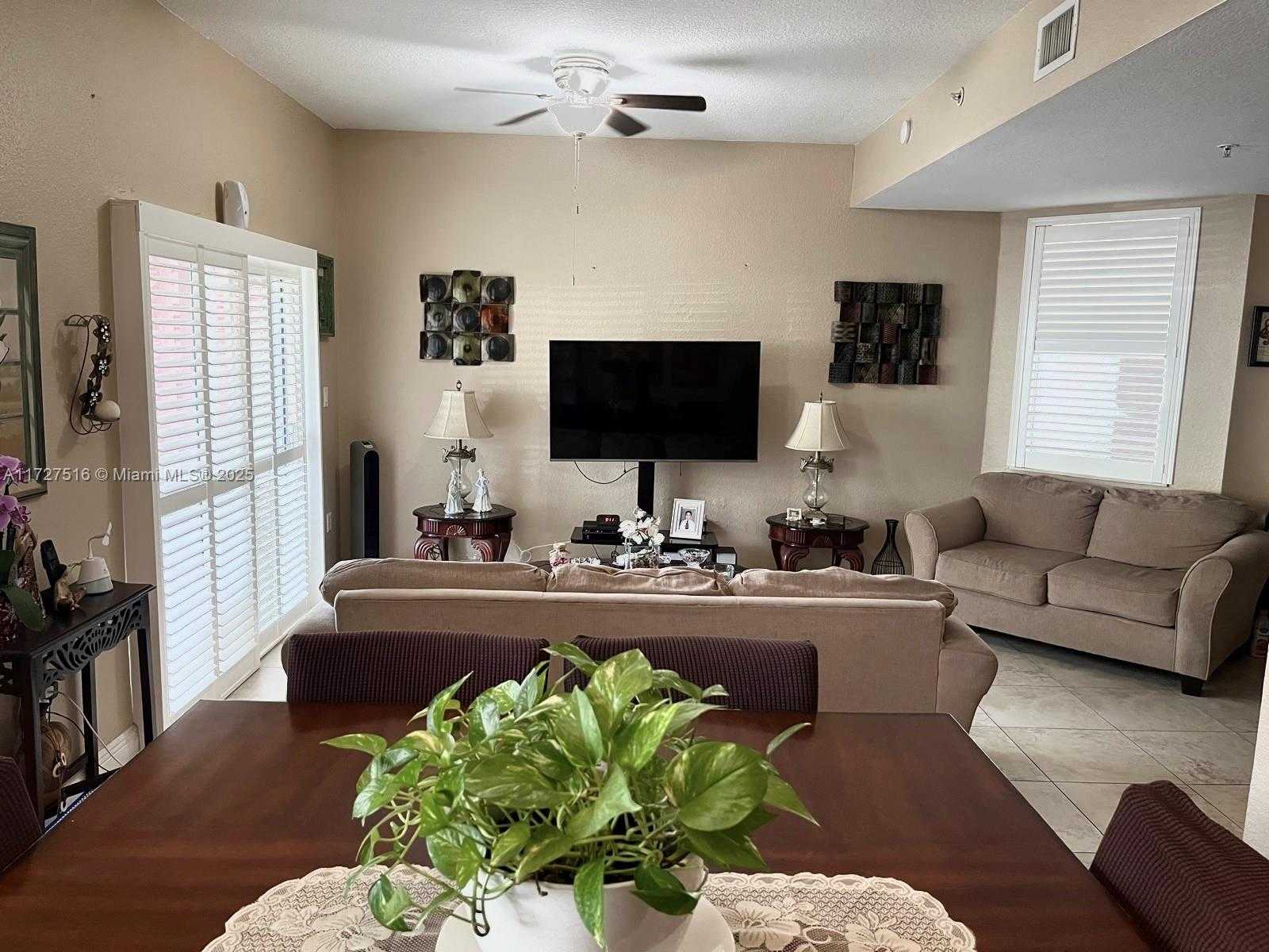 Small Image of 10902 NORTH WEST 83RD ST #112, Doral Number 9