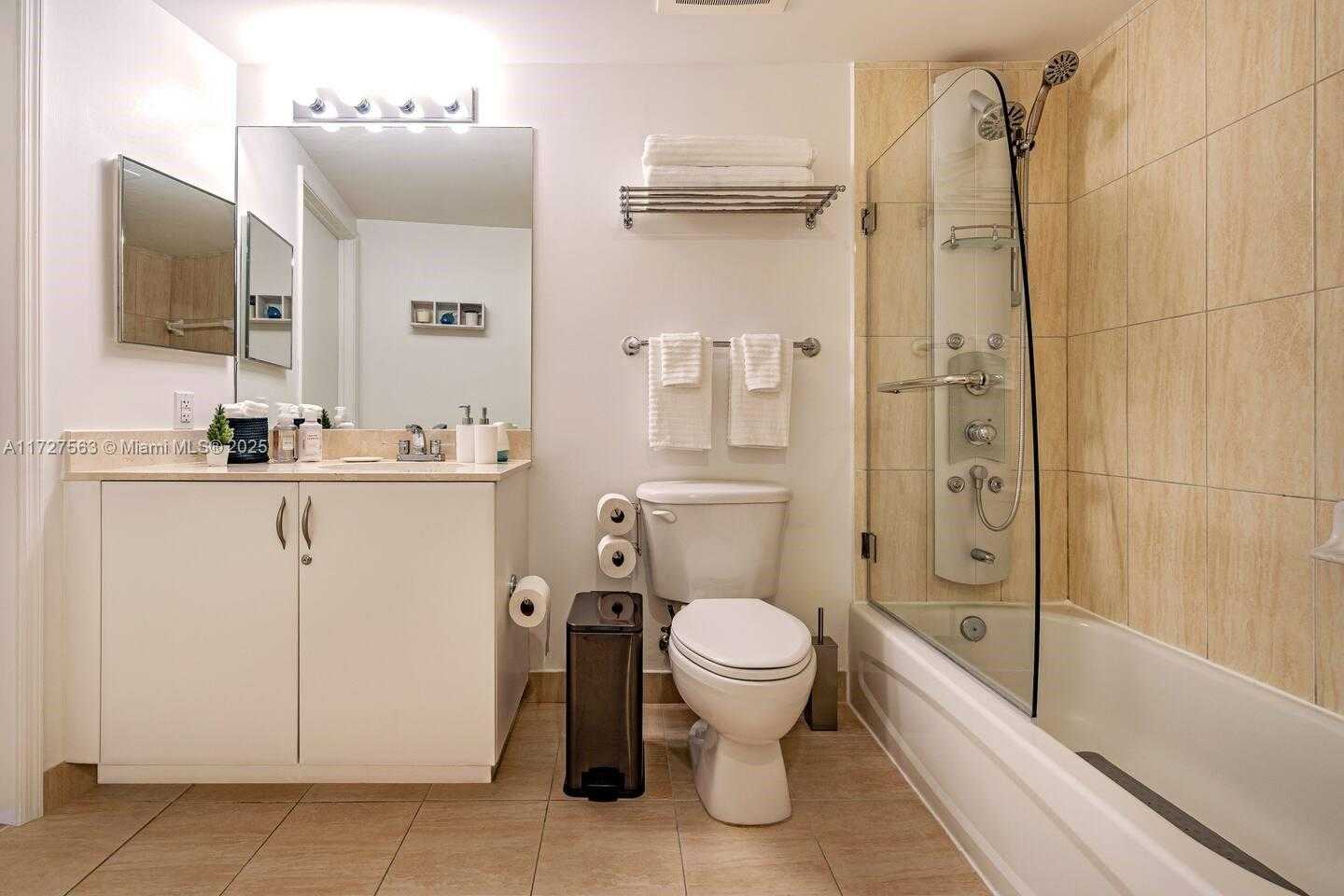 Small Image of 1750 NORTH BAYSHORE DR #3906, Miami Number 18