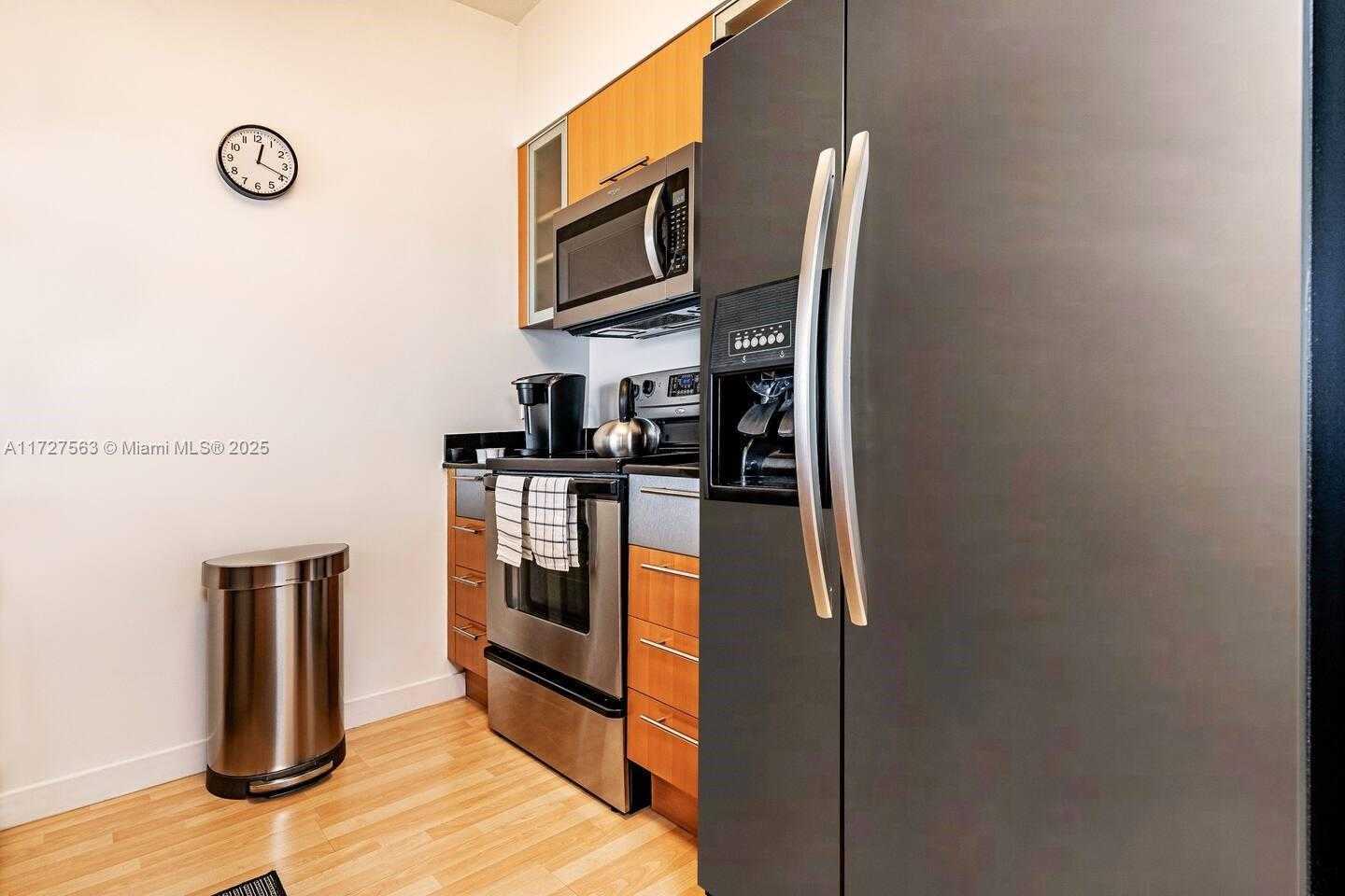 Small Image of 1750 NORTH BAYSHORE DR #3906, Miami Number 8