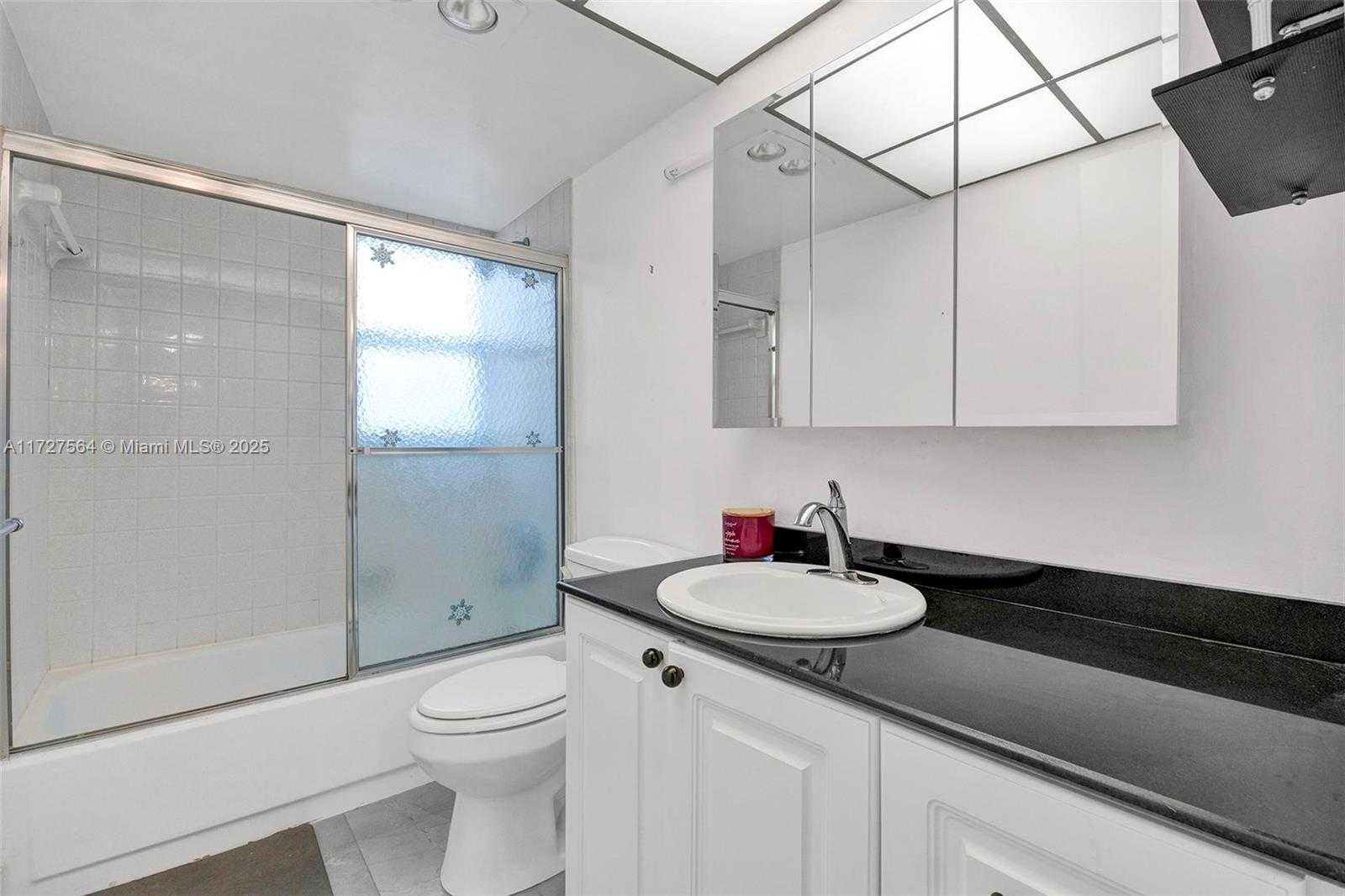 Small Image of 501 NORTH EAST 14TH AVE #601, Hallandale Beach Number 22