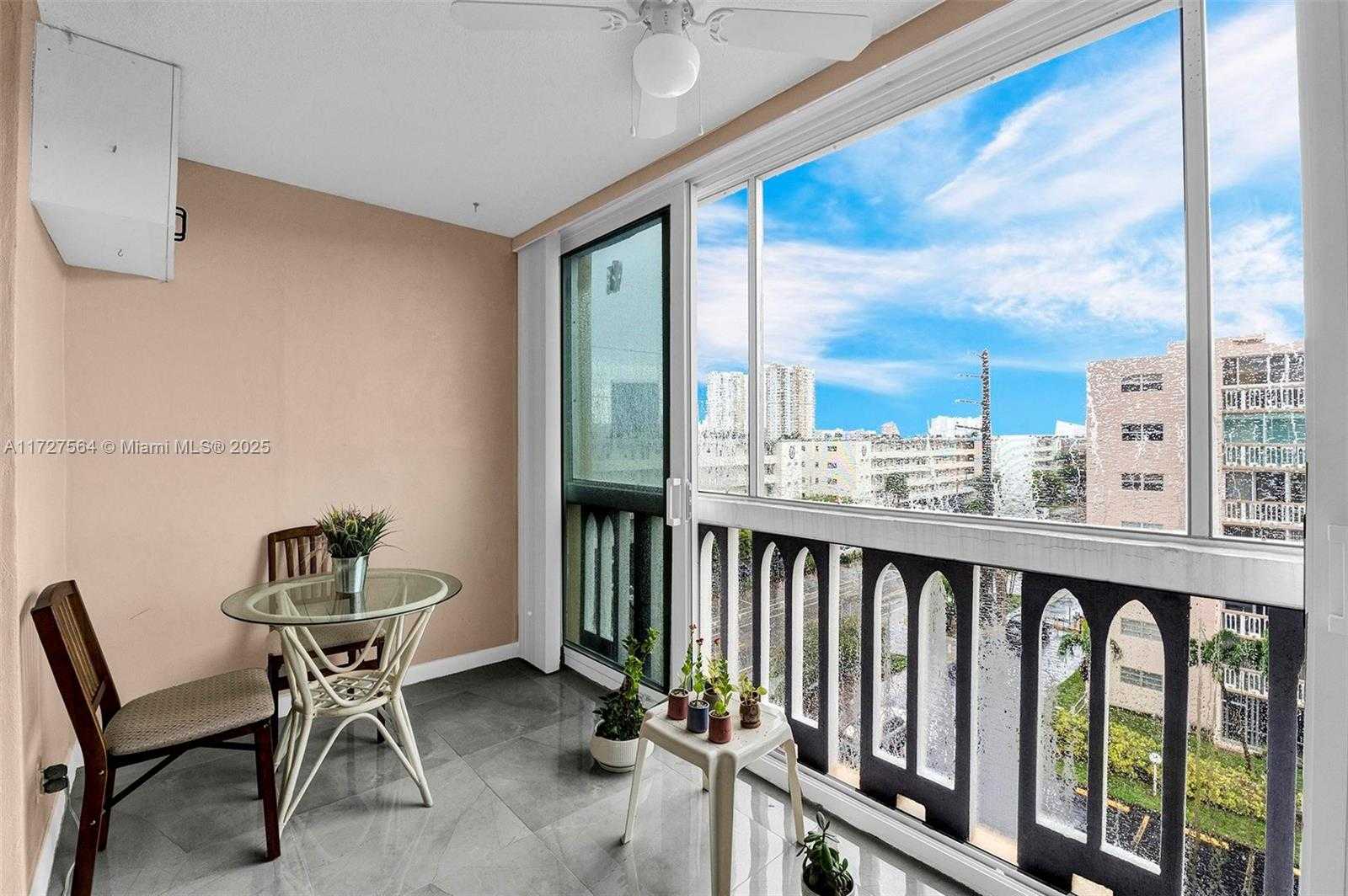 Small Image of 501 NORTH EAST 14TH AVE #601, Hallandale Beach Number 25