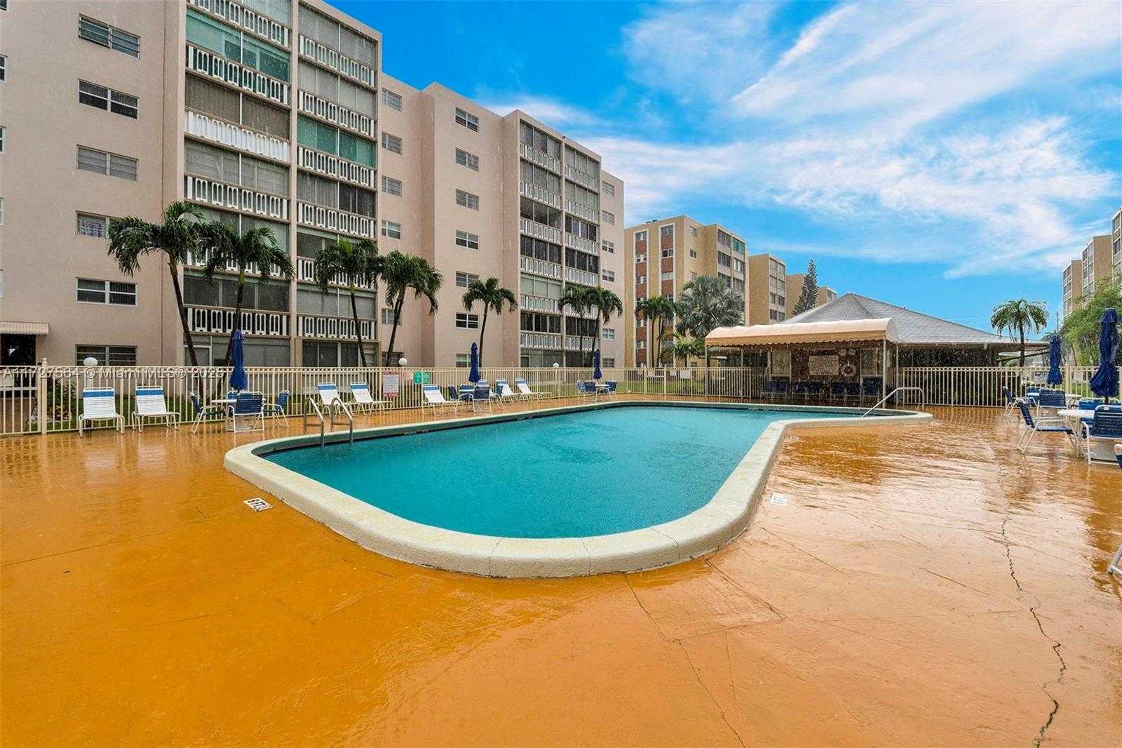 Small Image of 501 NORTH EAST 14TH AVE #601, Hallandale Beach Number 28