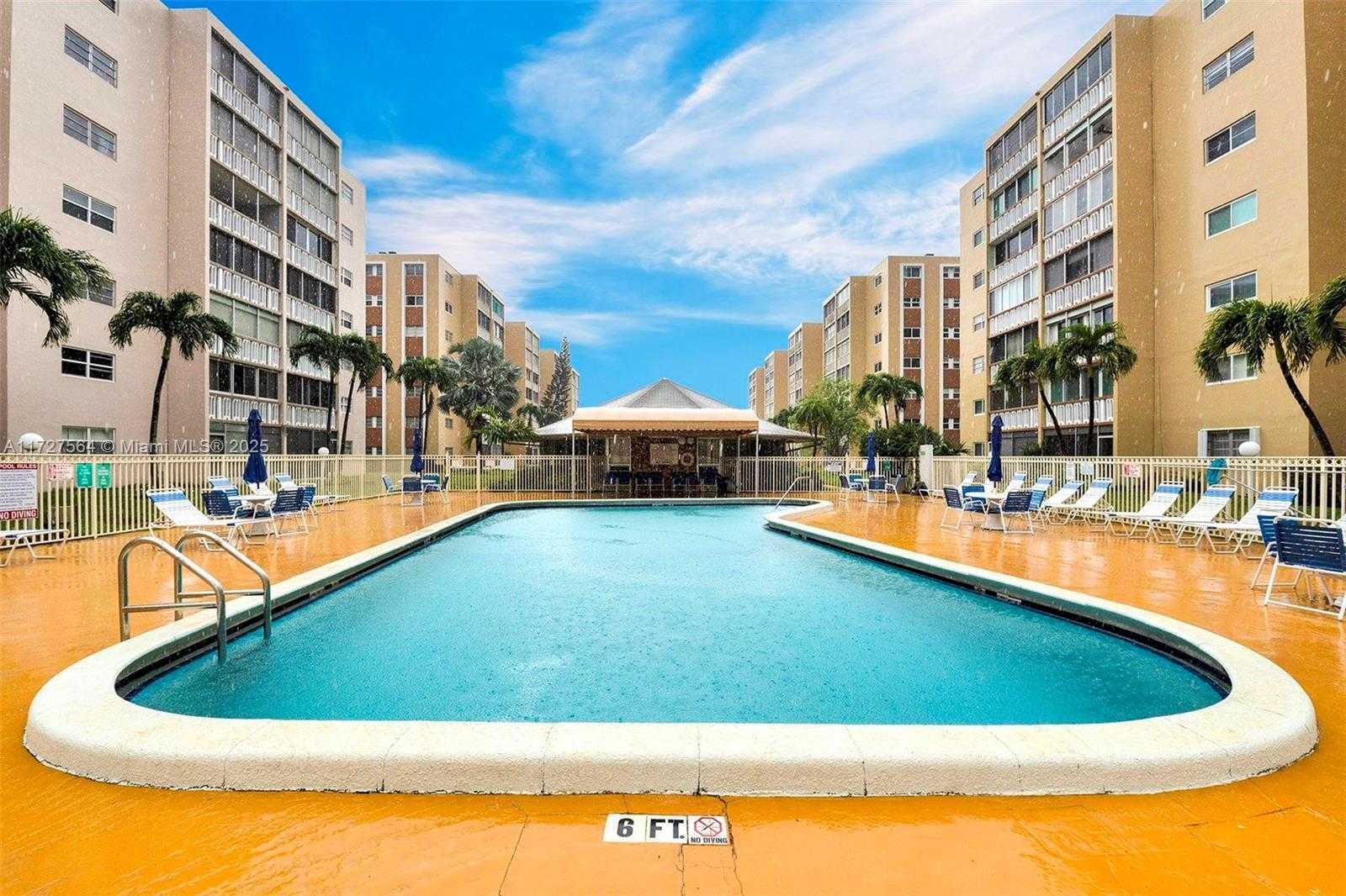 Small Image of 501 NORTH EAST 14TH AVE #601, Hallandale Beach Number 35