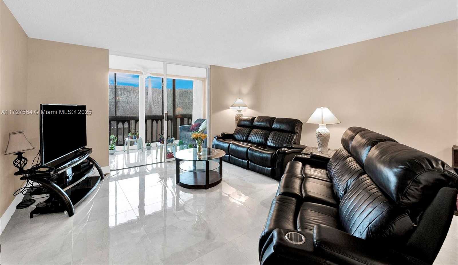 Small Image of 501 NORTH EAST 14TH AVE #601, Hallandale Beach Number 9