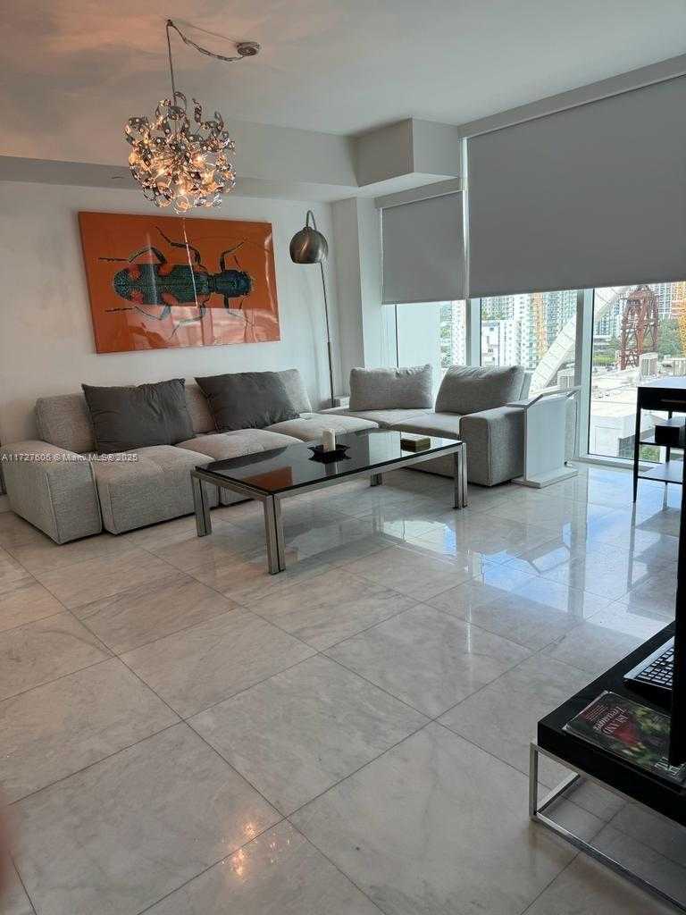 Small Image of 1040 BISCAYNE BLVD #1505, Miami Number 17