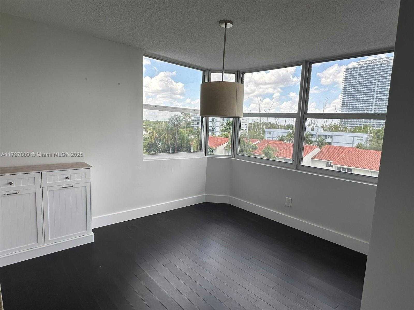 Small Image of 16565 NORTH EAST 26TH AVE #5B, North Miami Beach Number 10