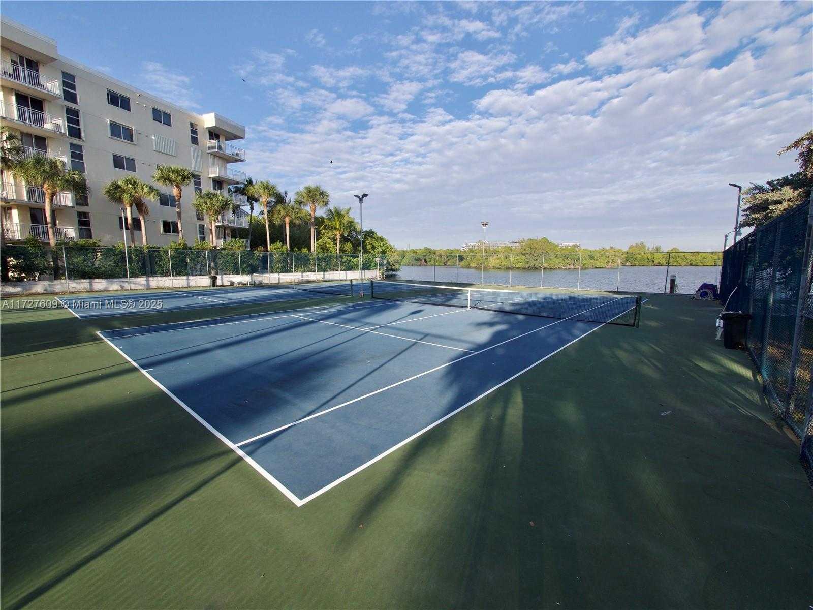 Small Image of 16565 NORTH EAST 26TH AVE #5B, North Miami Beach Number 29