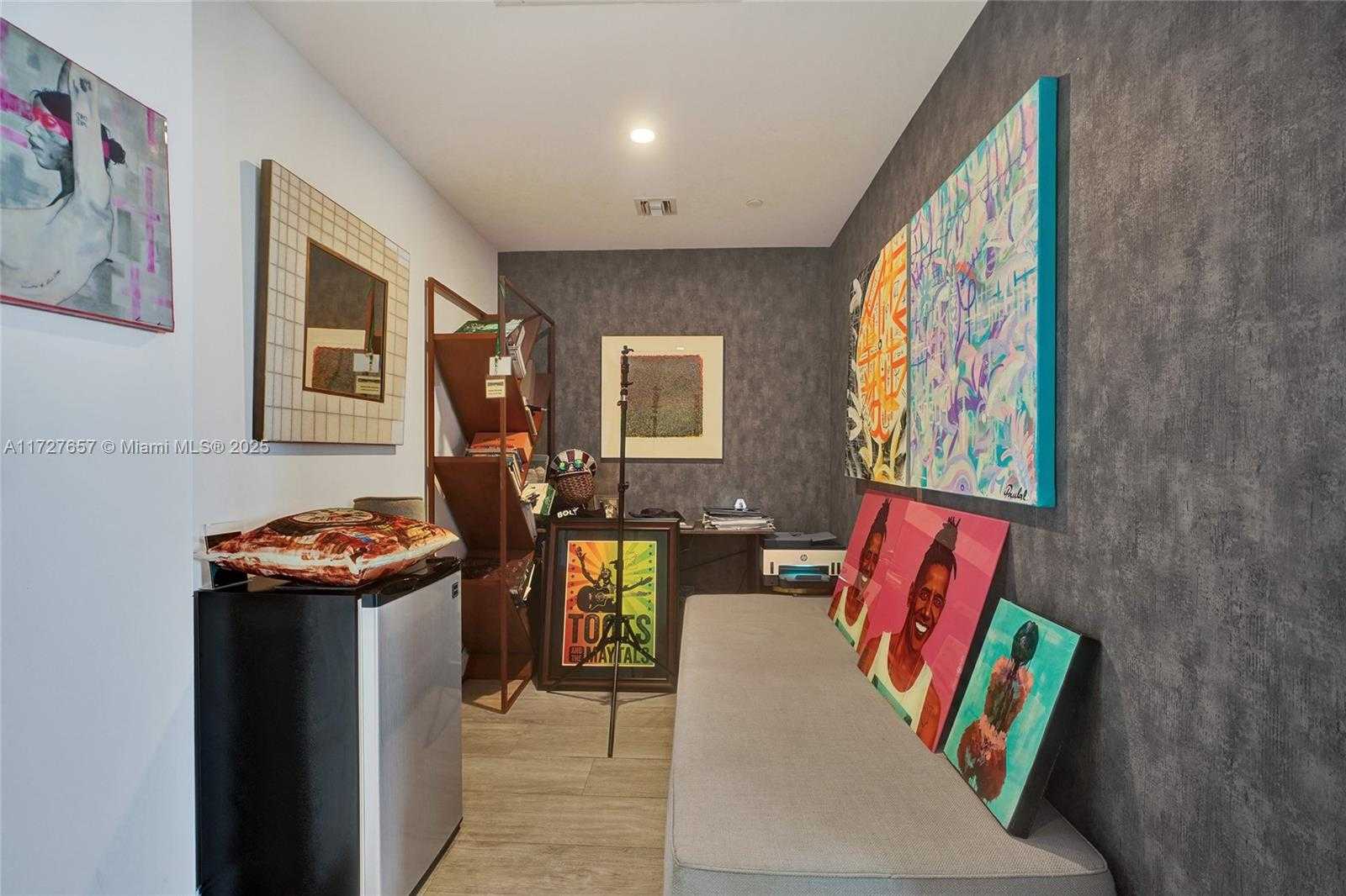 Small Image of 55 SOUTH WEST 9TH ST #1901, Miami Number 13