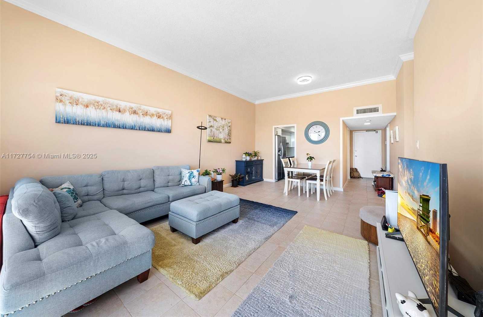 Small Image of 18011 BISCAYNE BLVD #PH03, Aventura Number 11