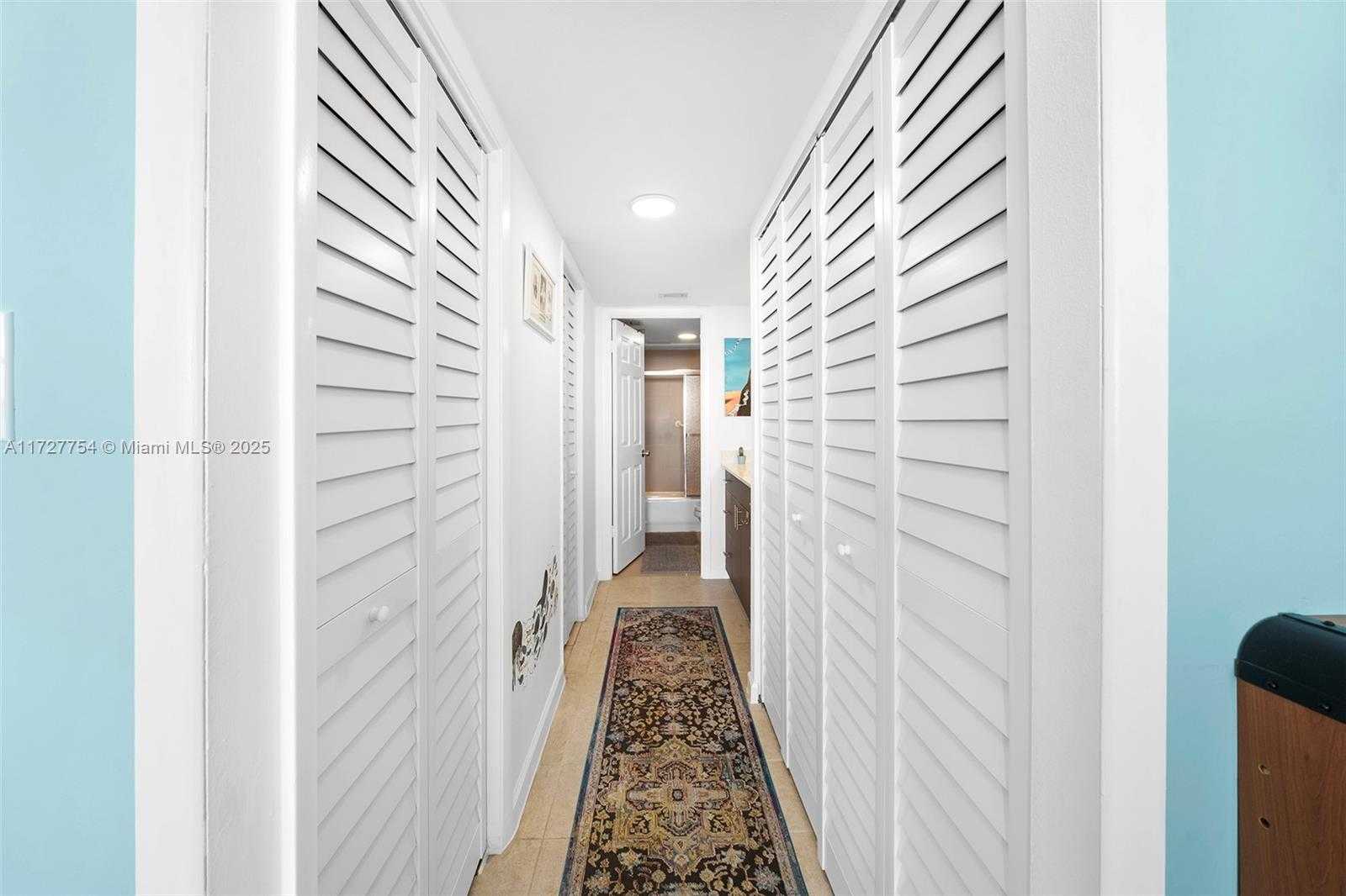 Small Image of 18011 BISCAYNE BLVD #PH03, Aventura Number 20