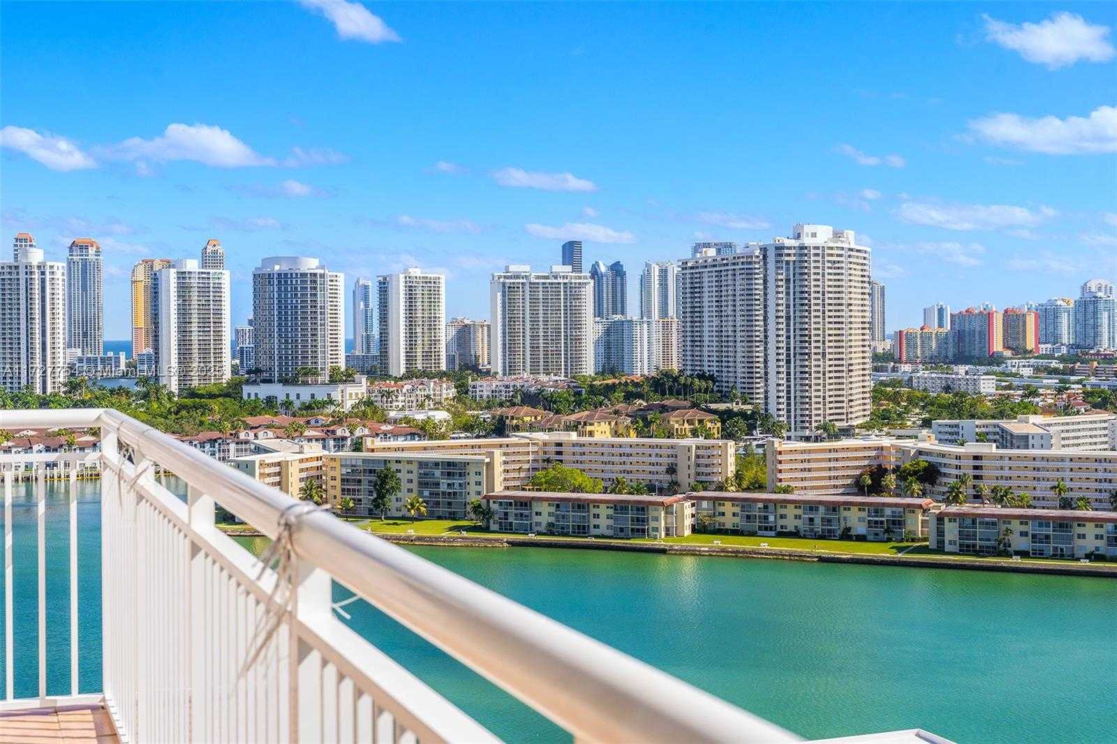 Small Image of 18011 BISCAYNE BLVD #PH03, Aventura Number 27