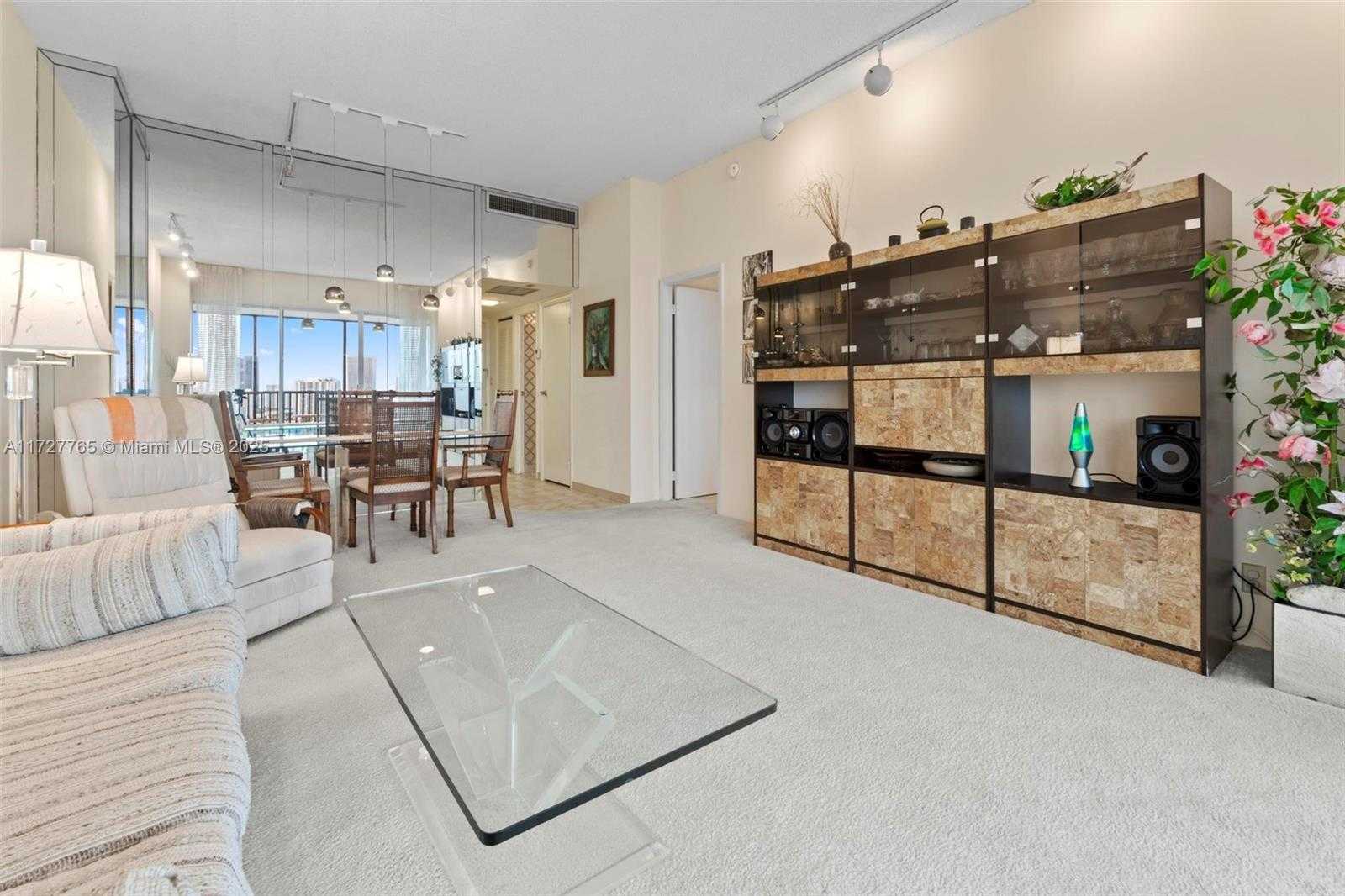 Small Image of 20301 WEST COUNTRY CLUB DR #PH25, Aventura Number 19