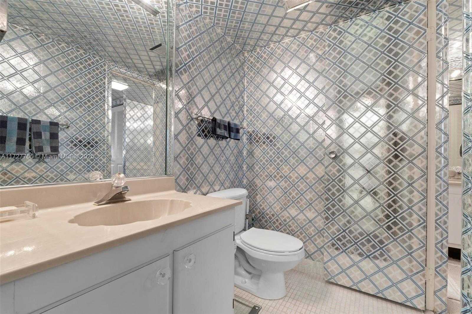 Small Image of 20301 WEST COUNTRY CLUB DR #PH25, Aventura Number 22