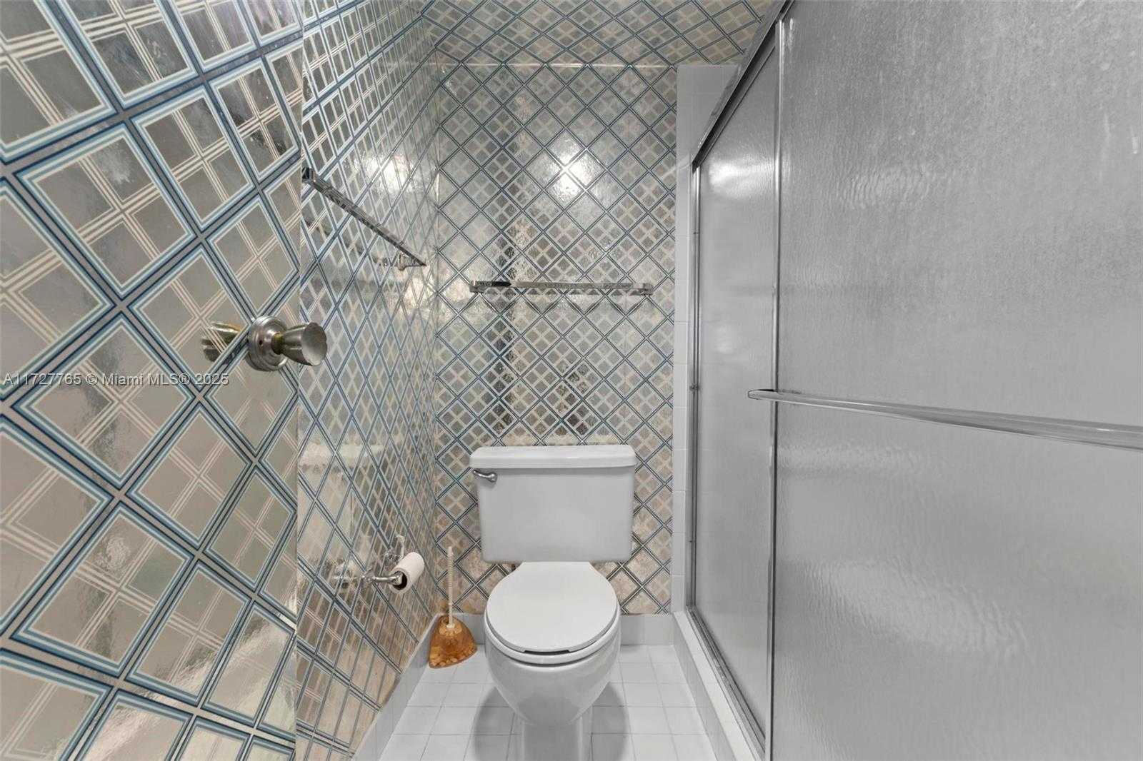 Small Image of 20301 WEST COUNTRY CLUB DR #PH25, Aventura Number 24
