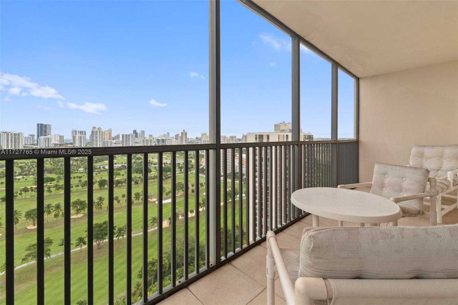 Small Image of 20301 WEST COUNTRY CLUB DR #PH25, Aventura Number 27