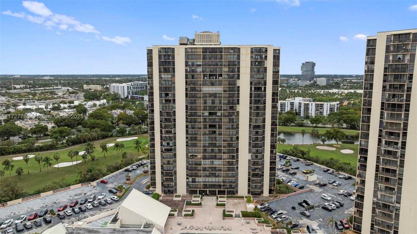 Small Image of 20301 WEST COUNTRY CLUB DR #PH25, Aventura Number 7