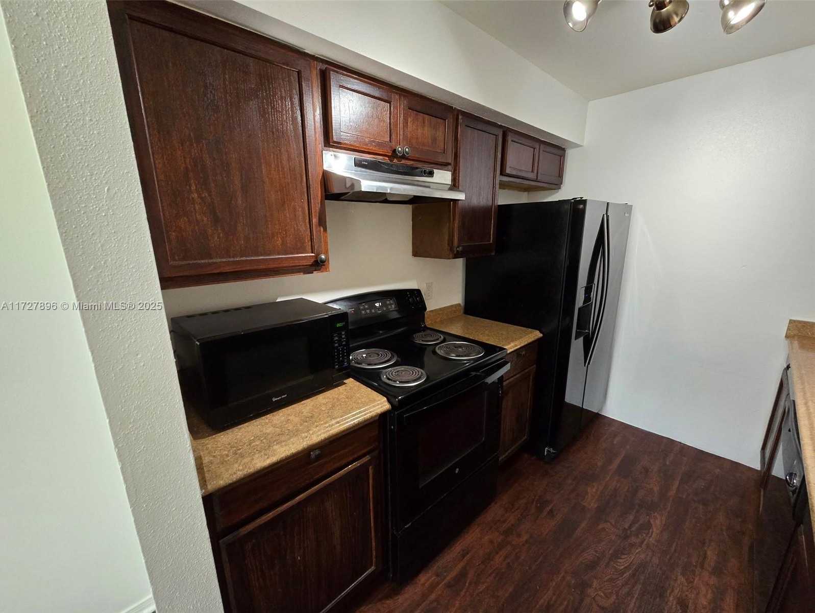 Small Image of 2622 NORTH WEST 33RD ST #2011, Oakland Park Number 3