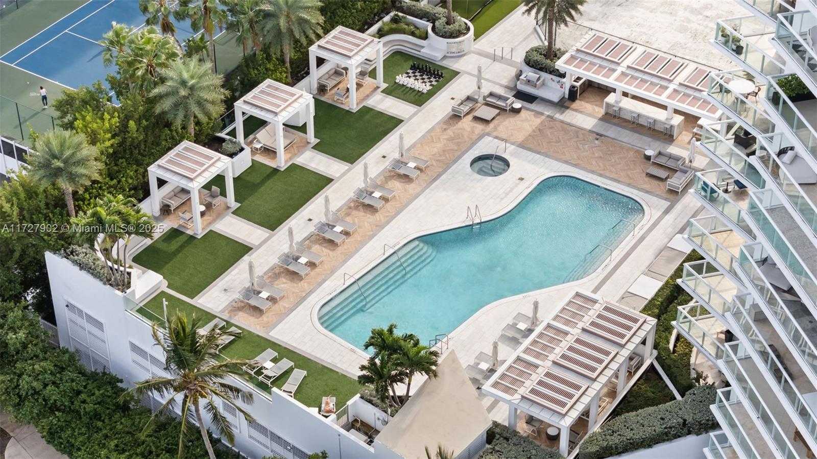 Small Image of 10 VENETIAN WAY #1903, Miami Beach Number 18