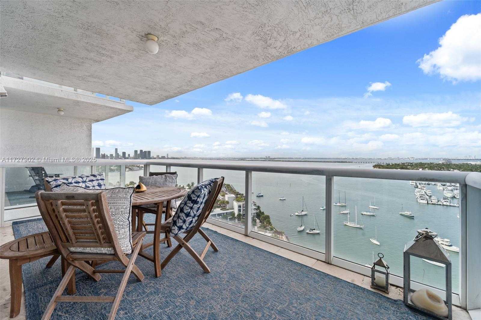 Small Image of 10 VENETIAN WAY #1903, Miami Beach Number 2