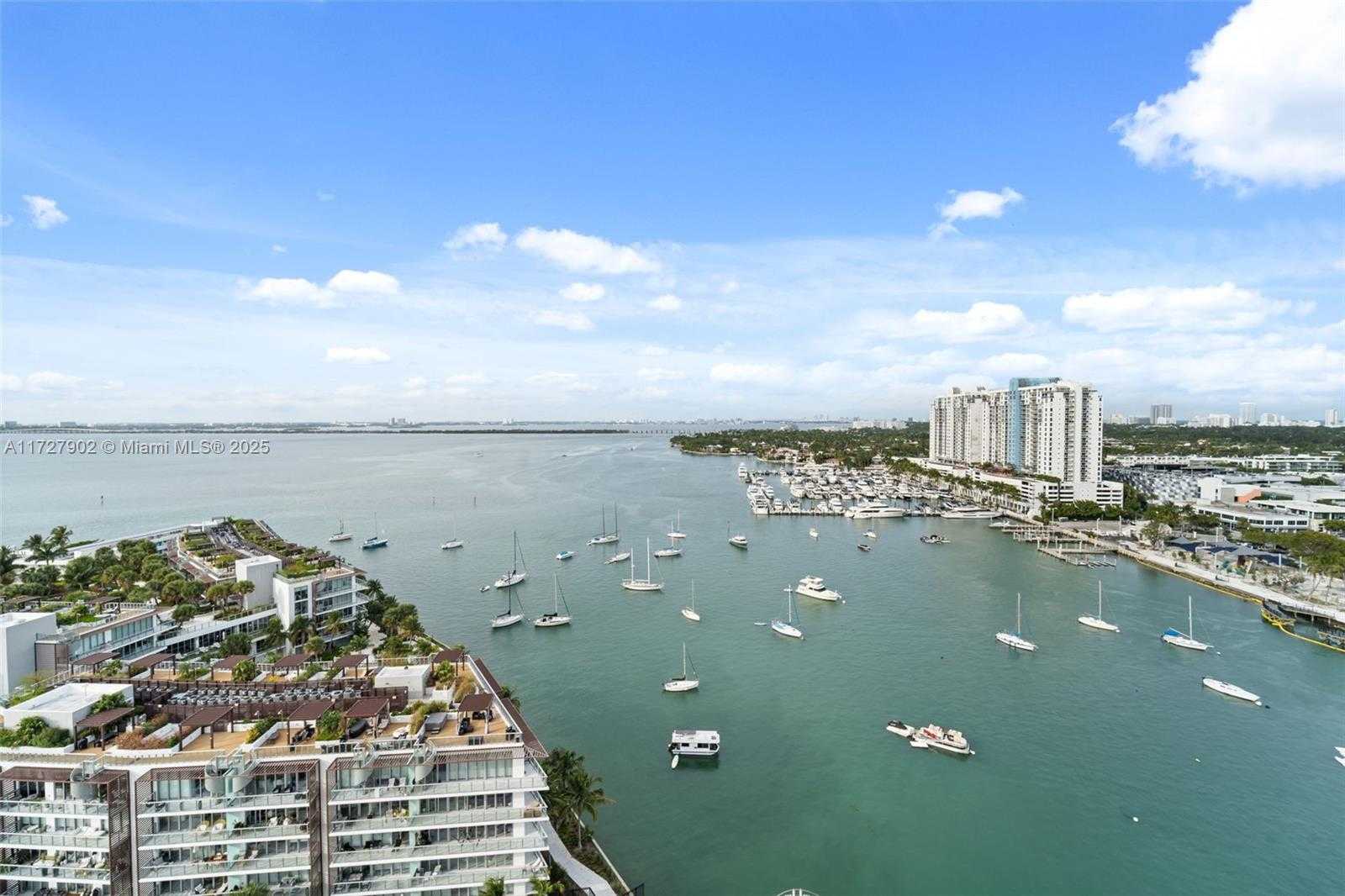 Small Image of 10 VENETIAN WAY #1903, Miami Beach Number 4