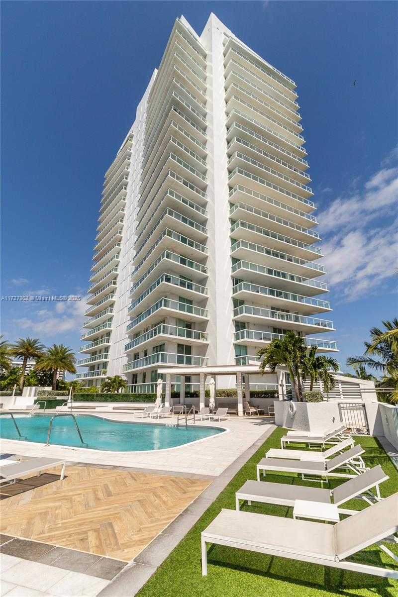 Small Image of 10 VENETIAN WAY #1903, Miami Beach Number 41